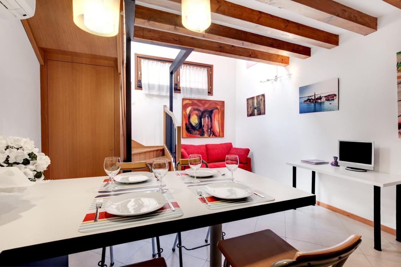 Little Canal 14 Apartamento *