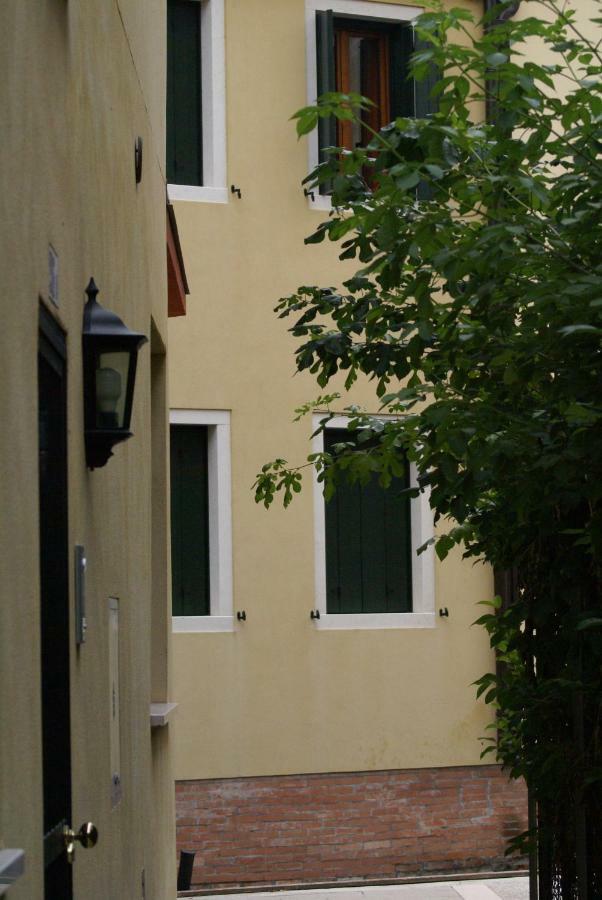 Apartment Little Canal 14 Venedig